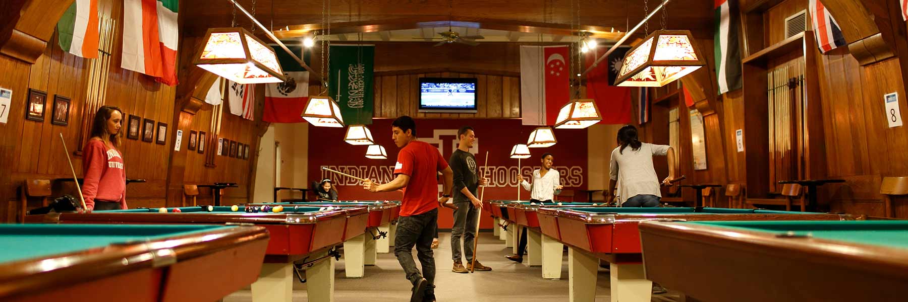 iu pool table light